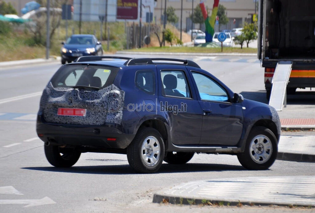 Italienii suțin că acesta este viitorul Dacia Duster l FOTO