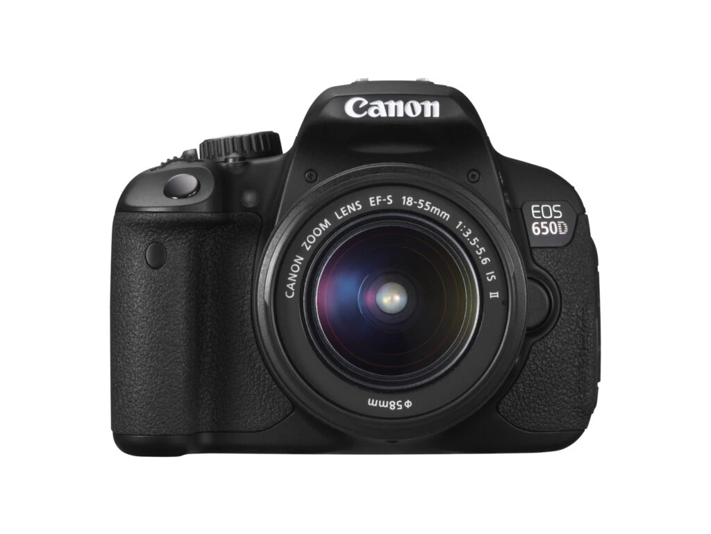 Canon a lansat EOS 650D, un DSLR pentru amatori