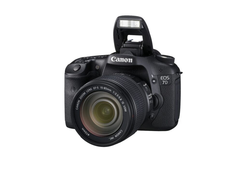 Canon extinde capabilităţile modelului EOS 7D