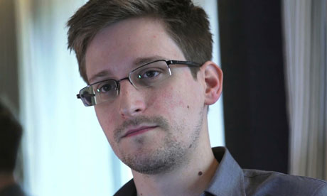 Edward Snowden şi-ar fi acoperit ‘urma digitală’ când accesa sau descărca fişiere NSA