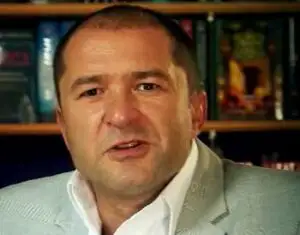 Elan Schwartzenberg a vândut postul Publika TV. Află cine l-a cumpărat