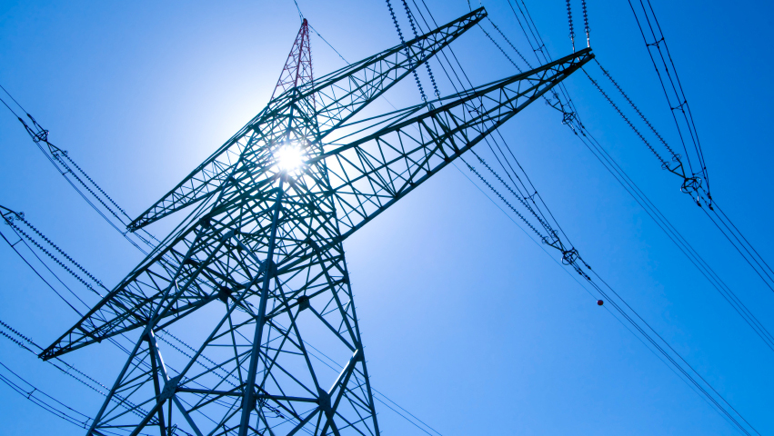 Transelectrica: Consumul de energie va scădea cu 4% pe an până în 2017