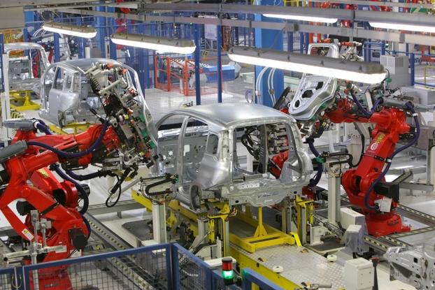 Fiat investește la Mirafiori pentru asamblarea de SUV-uri Maserati