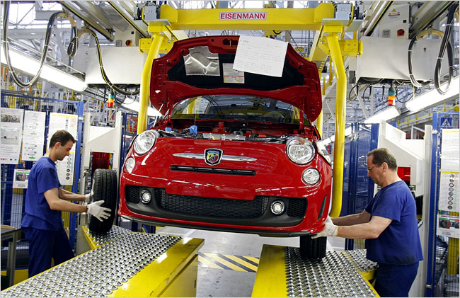 Fiat va concedia 1.500 de angajaţi la uzina din Polonia