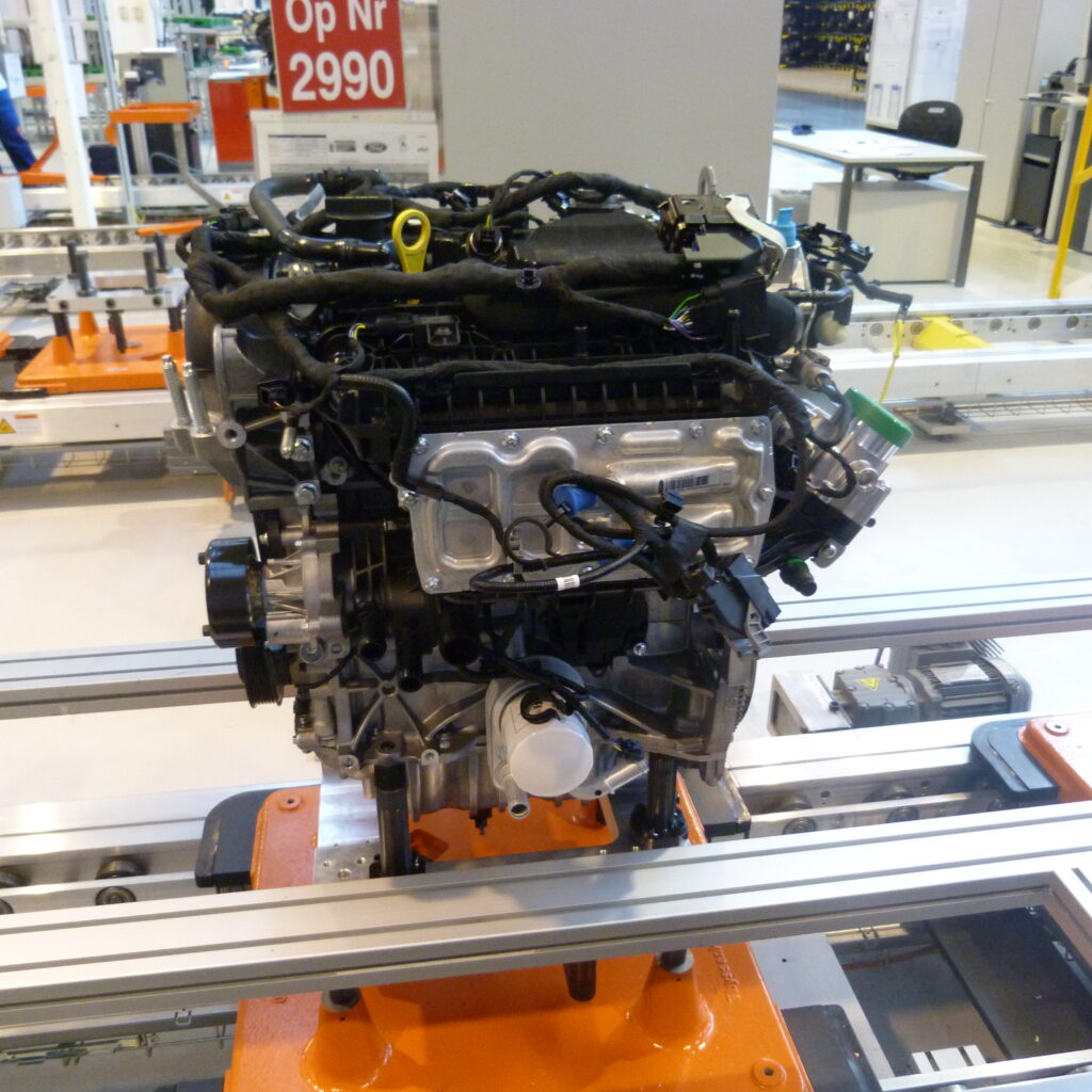 Anunț oficial: Craiova este uzina-pilot pentru producția  motorului Ford EcoBoost de 1.5 litri
