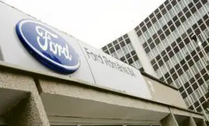 Ajutorul de stat pentru Ford, redus la jumătate. Valoarea investițiilor a crescut la 869 mil. euro