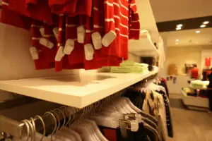 Primul magazin H&M din Bulgaria, securizat de UTI