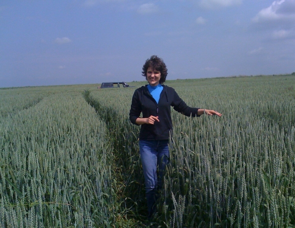 Dana Bucur, antreprenor: „Ajut pe oricine vrea să investească în domeniul agricol”