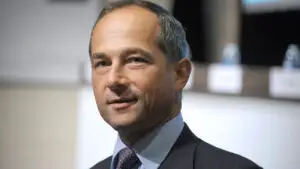 Relansarea economică are nevoie de timp, apreciază CEO-ul de la Societe Generale