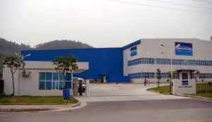 O companie greacă își mută o parte din producția din România înapoi în Grecia