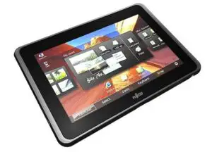 Fujitsu a început producţia la prima tabletă dedicată companiilor