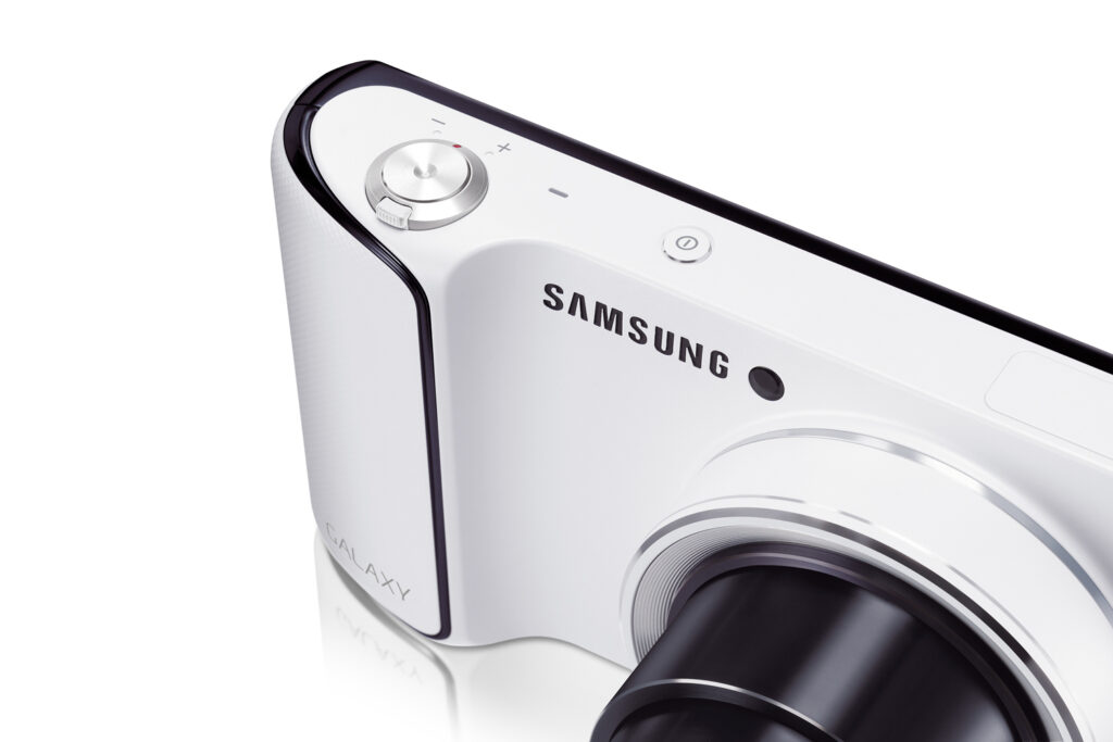 IFA BERLIN: Samsung a lansat camera foto GALAXY