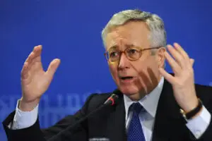 Ministrul italian al economiei: ajutorul FMI, un risc major