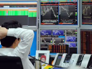 Nou semnal de alarmă: datoria Greciei a ajuns la 165% din PIB