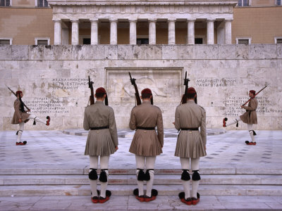 Salvarea Greciei, amânată