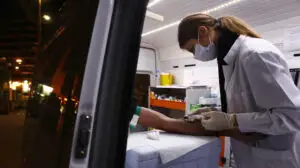 Criza din Grecia are efecte nebănuite: crește numărul infectaților cu HIV