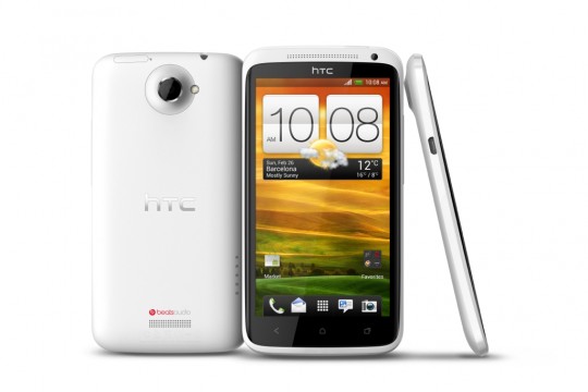 Cel mai performant smartphone de la HTC, disponibil la Orange
