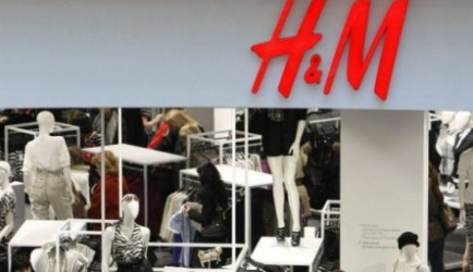 Programul „Rabla” de la H&M începe, oficial, peste două săptămâni. „Va fi bătaie pe vouchere”
