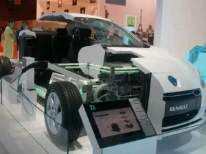Paris Motor Show 2010: Între prezent și viitor (2)