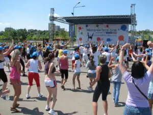 Romtelecom organizează pentru a doua oară „Cea mai mare oră de sport”