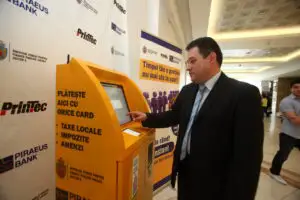 Locuitorii sectorului 6 pot plăti taxele şi amenzile la infochioşcuri