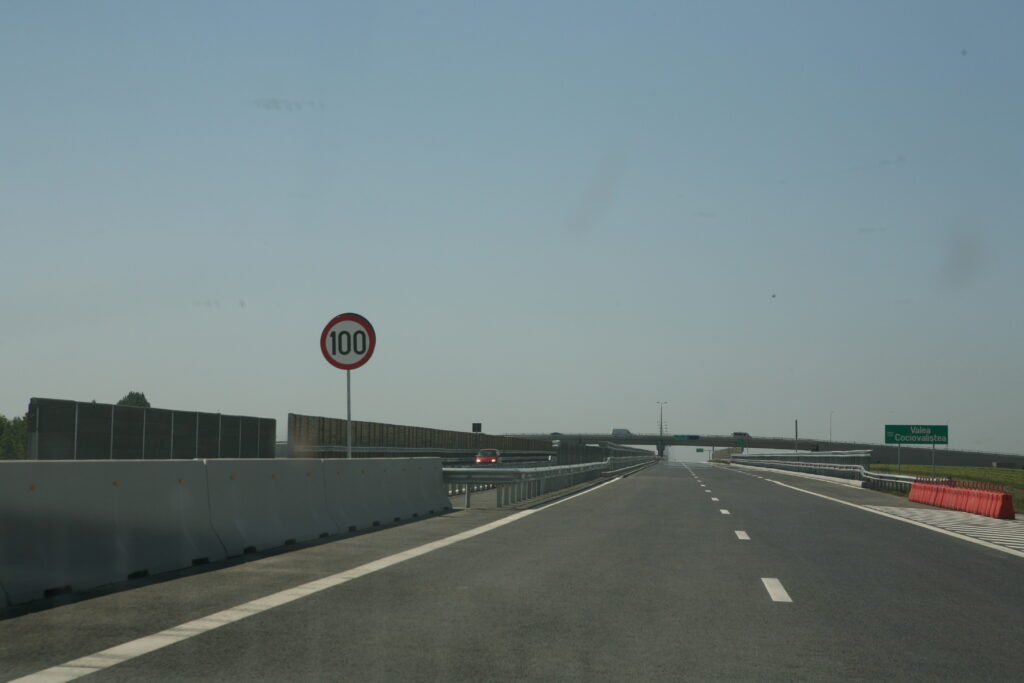 Buzaşu (MTI): Autostrada de pe Coridorul 4 Bucureşti -Nădlac va fi gata în 2020