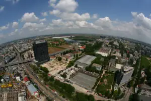 Suedezii pariază 100 mil. € pe birouri în România şi regiune. Primul turn: vizavi de Sky Tower