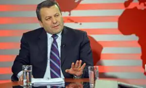 Ialomiţianu: Pensiile nu vor fi modificate în 2011, salariile funcţionarilor pot creşte cu 15%