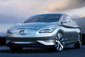 Nissan Leaf are deja un discipol: Infiniti LE