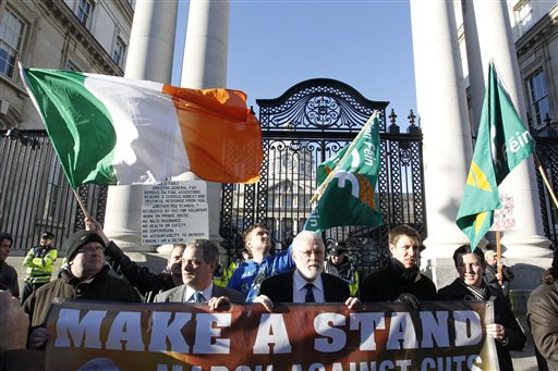 Irlandezii doresc evitarea unei noi crize a datoriilor