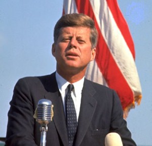 Film cu JFK, făcut cu o zi înaintea morţii
