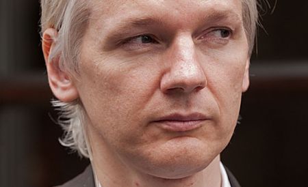 Fondatorul WikiLeaks a semnat un contract de 1,2 mil. euro pentru autobiografia sa