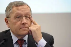 Șeful FESF cere Italiei să adopte rapid măsuri pentru liniștirea piețelor