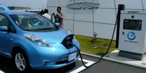 71% din europeni sunt interesaţi de maşina electrică