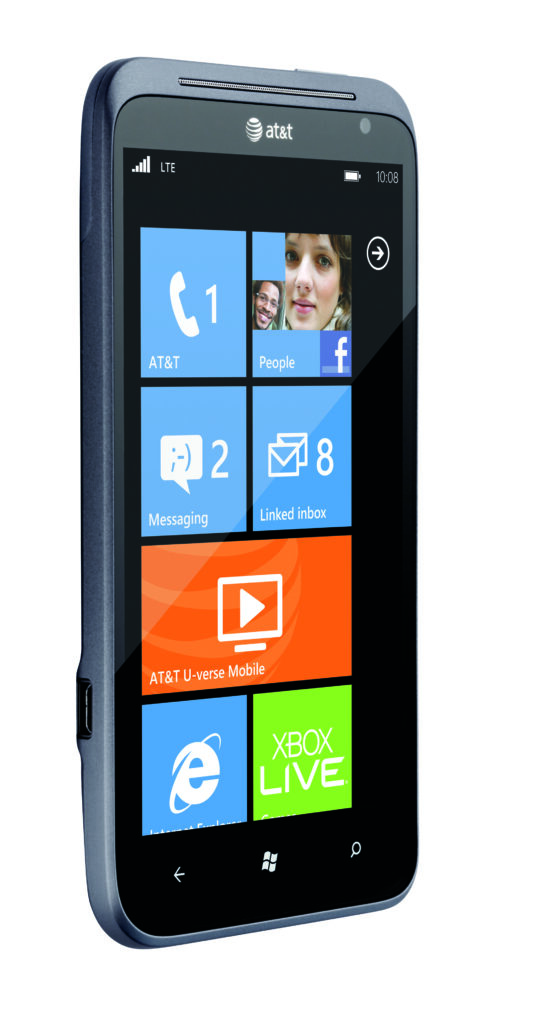 Titan II, primul HTC Windows Phone 4G, are cameră foto de 16 MP