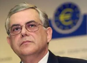 Guvernul grec aprobă planul de austeritate care va fi supus votului Parlamentului