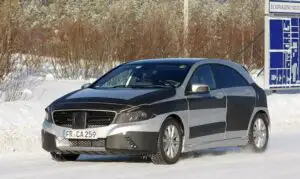 Viitoarele Mercedes A Klasse și Renault Clio, tot mai aproape de lansare l FOTO