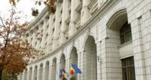 UPDATE: Statul a vrut 1 miliard de lei de la bănci, dar s-a mulţumit cu 736 milioane lei