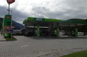 MOL a investit un milion de euro într-o benzinărie la Brașov