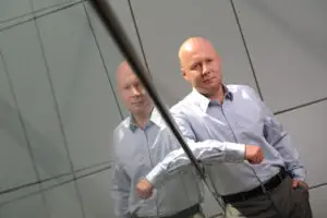ININ: Companiile se vor orienta către soluţii software în cloud, pentru reducerea cheltuielilor