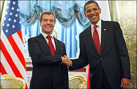 Medvedev lui Obama: Criticile SUA vizând parlamentarele din Rusia sunt „inacceptabile”