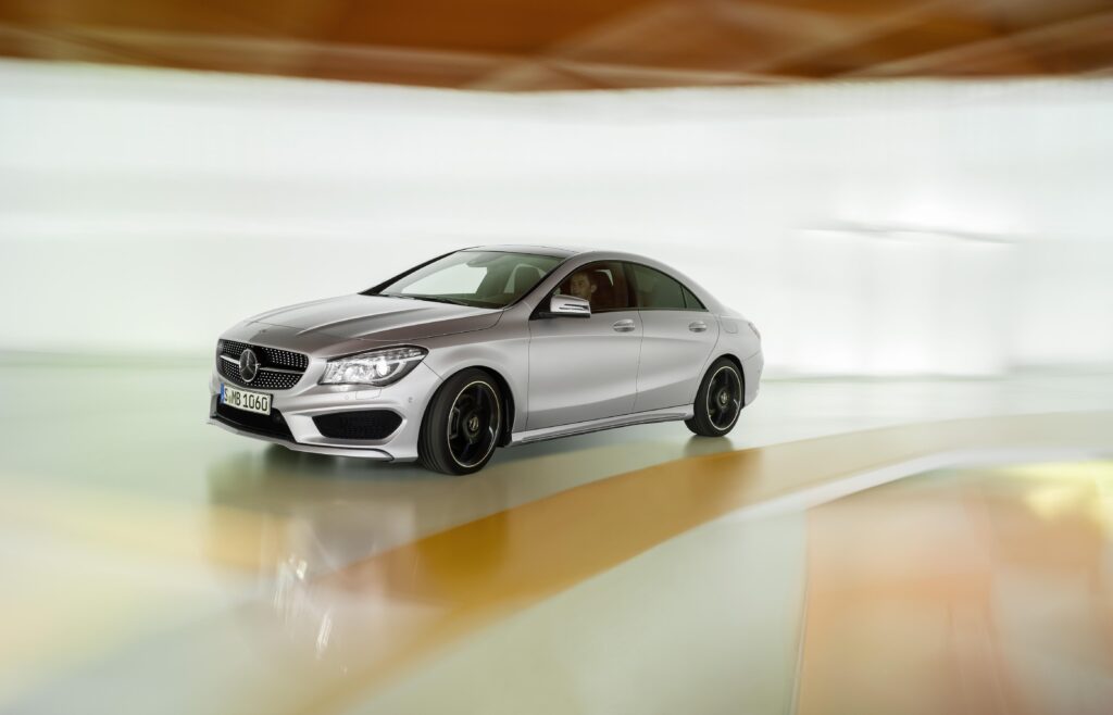 Mercedes CLA ajunge la clienți în aprilie. Preț minim fără TVA, 24.200 euro