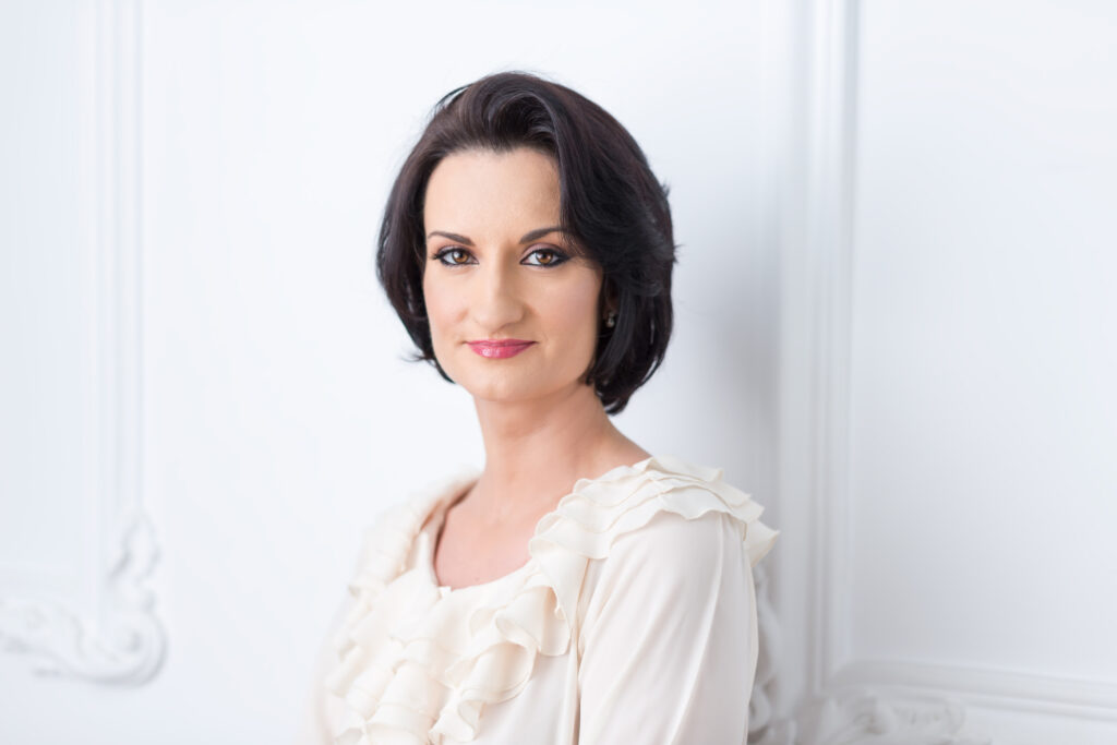 Mihaela Rădulescu, Innerout: ”Nu poți construi nimic dacă tratezi branding-ul personal ca pe unul de produs sau companie”