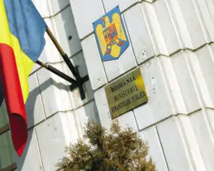 Ministerul Finanţelor Publice a împrumutat 500 milioane lei de la băncile comerciale