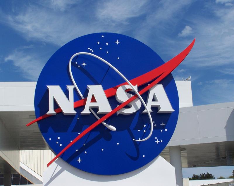 NASA a declasificat în 2011 cel puţin 200 din proiectele sale