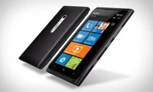 Nokia: Telefoanele cu ecrane mari sunt stupide