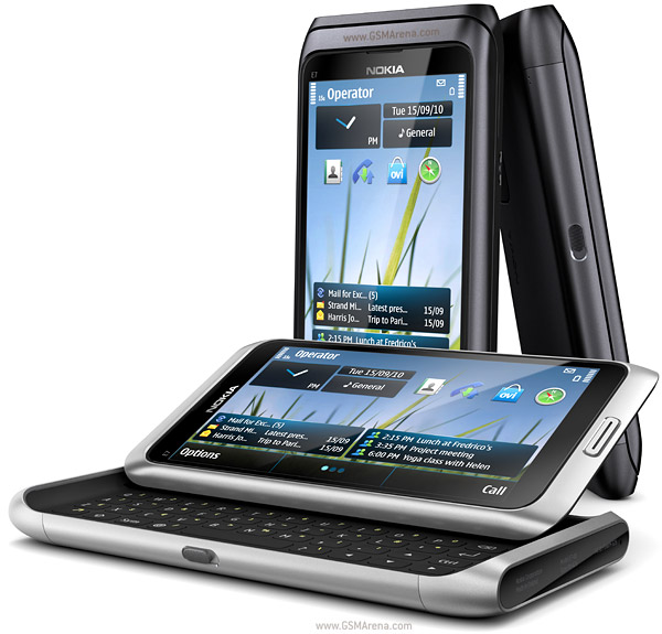 Nokia E7, disponibil la Germanos