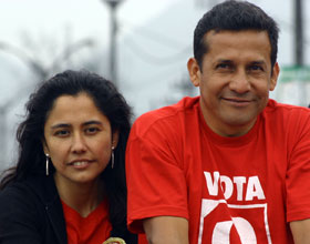 Ollanta Humala a fost învestit preşedinte al Republicii Peru