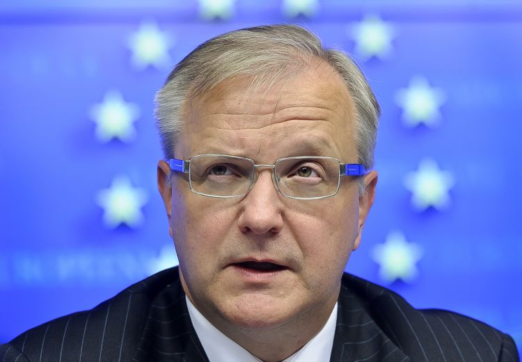 Olli Rehn: Urmează zece zile critice pentru salvarea euro