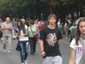 Românii se simt tineri până la 44 de ani şi bătrâni de la 61 de ani